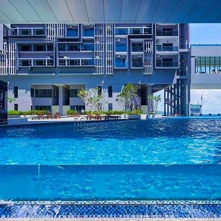 Appartement Imperio,Res - Modern -- Luxury -- Seaview à Malacca Extérieur photo